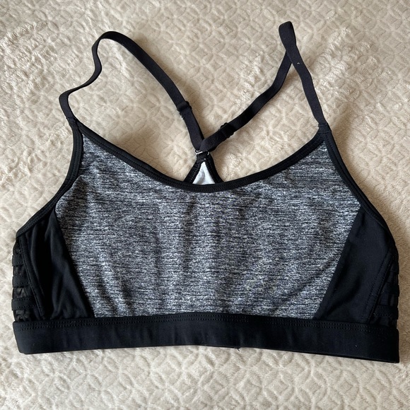 PINK Victorias Secret Sports Bra - Picture 1 of 4